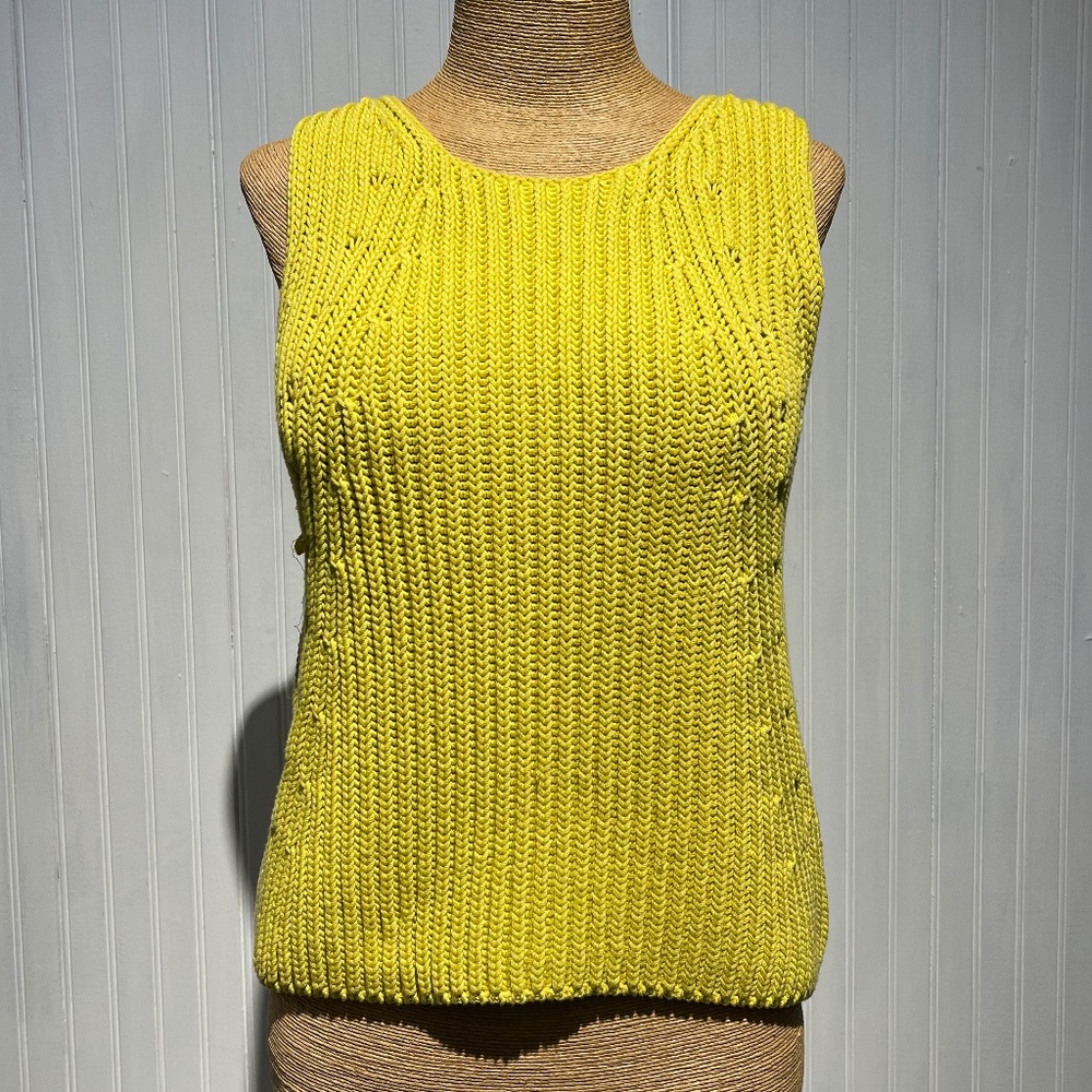 Chunky Rib Sleeveless Knit